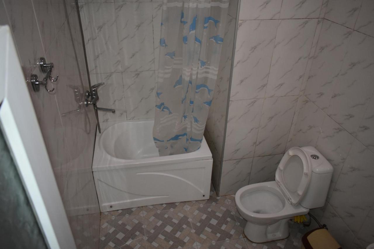 Ucha'S Apartment Batumi Kültér fotó