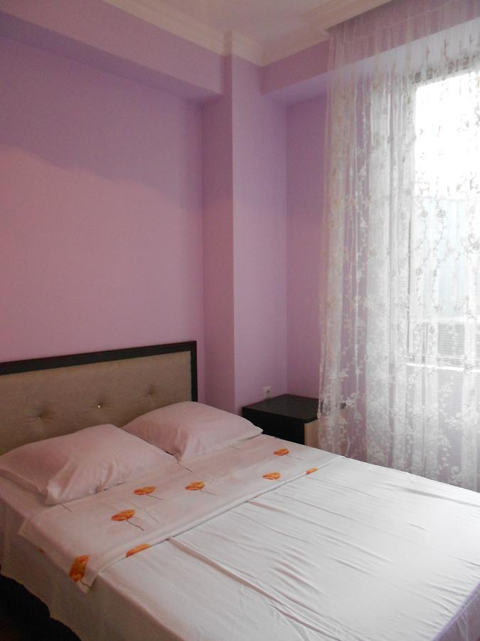 Ucha'S Apartment Batumi Kültér fotó