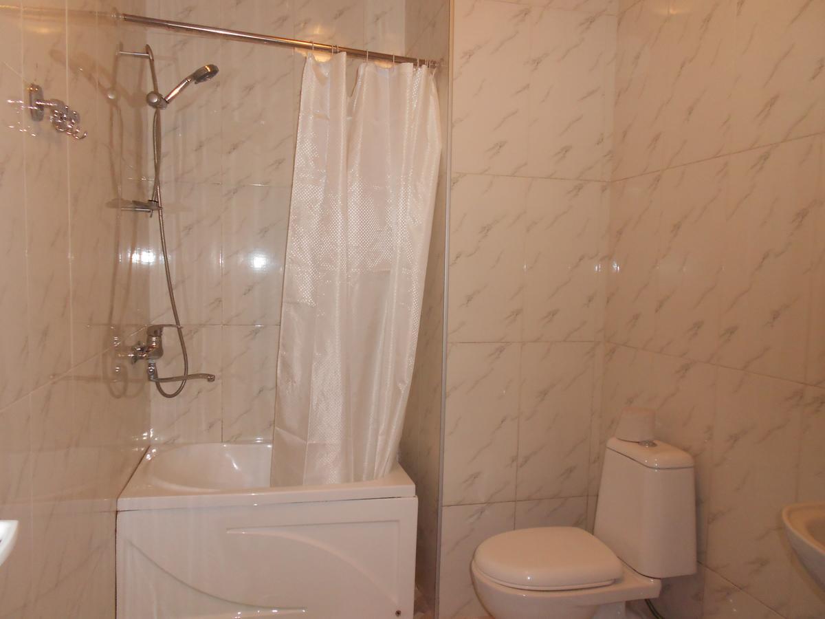 Ucha'S Apartment Batumi Kültér fotó