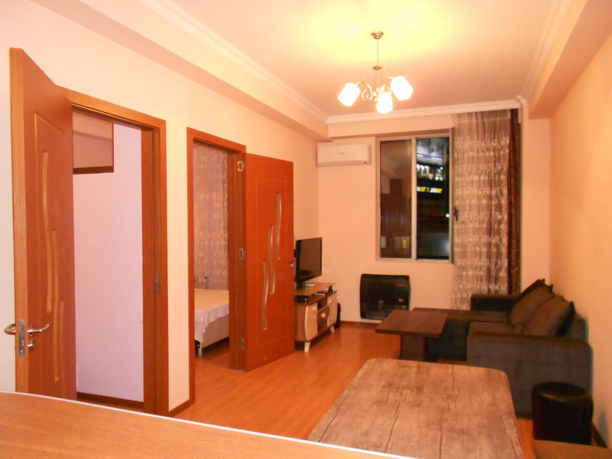 Ucha'S Apartment Batumi Kültér fotó